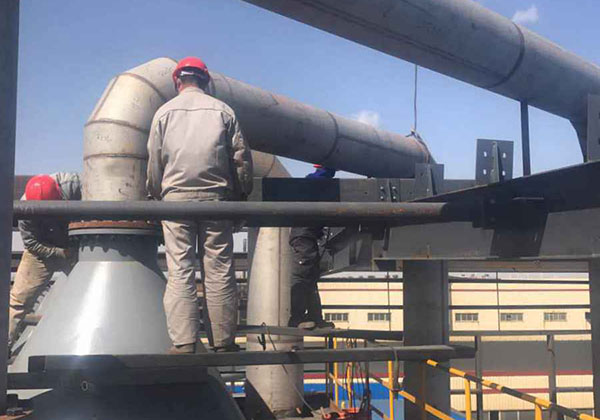 三效蒸發(fā)器施工現(xiàn)場安裝實景 三效蒸發(fā)器施工現(xiàn)場安裝實景